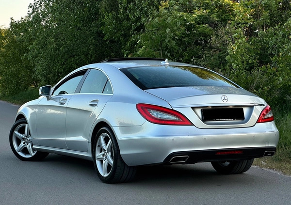 Mercedes-Benz CLS cena 65990 przebieg: 225000, rok produkcji 2012 z Radom małe 781